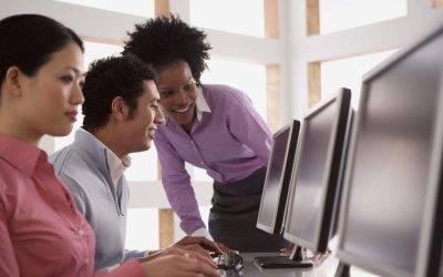 Pourquoi les Chatbots sont les Nouveaux Formateurs